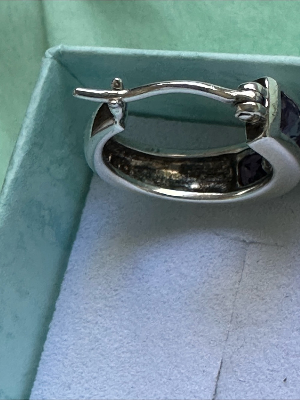 Vintage Ross simons Sterling Silver Amethyst Hoop Earrings - Picture 4 of 9